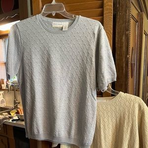 💈DONATED💈Alfred Dunner S/S Lightweight Silver Sweater - Size 1X